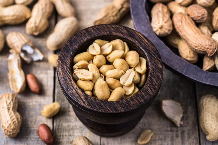 عکسِ بادامزمینی